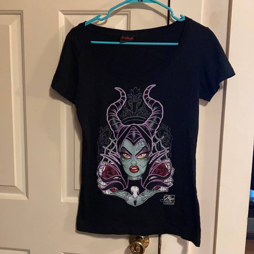 Low Brow Art Co. miss Cherry 🍒 martini T-shirt L